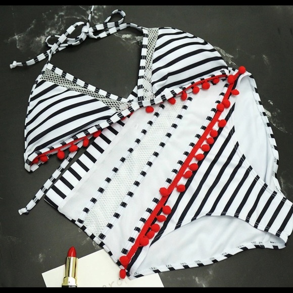 Pom Pom tassel trim high waisted bikini set - Picture 5 of 8